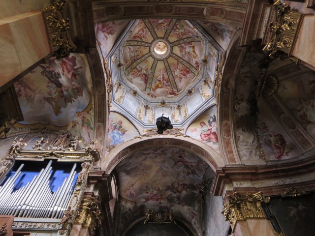 2501 Guilio church ceiling