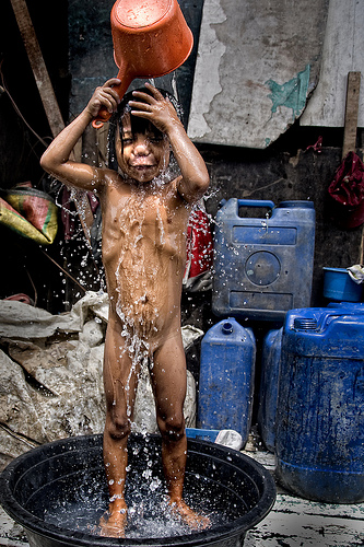 manila boy bathing