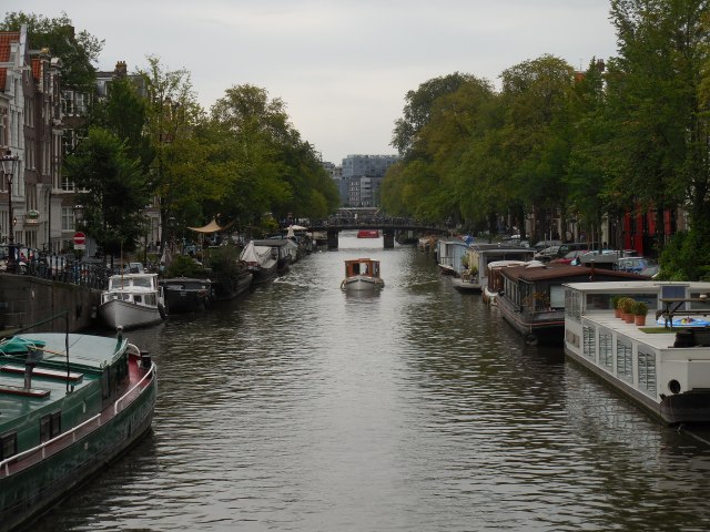 amsterdam houseboats